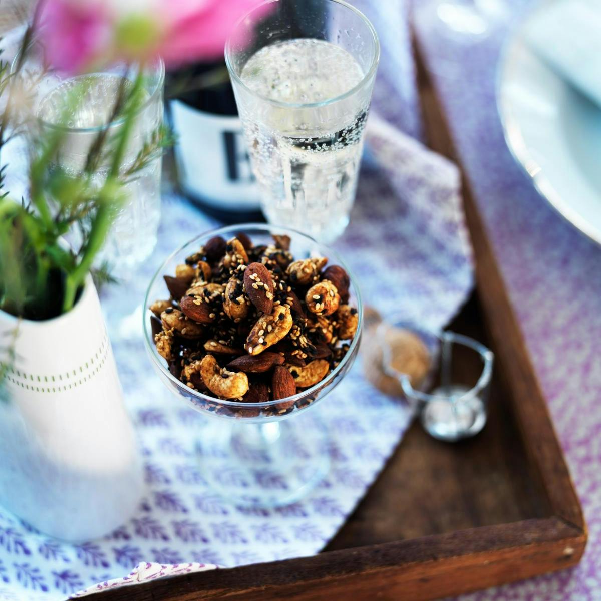 nem snack - sojaristede nødder med sesam