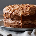 Opskrift: Chokoladekage med karamelcreme
