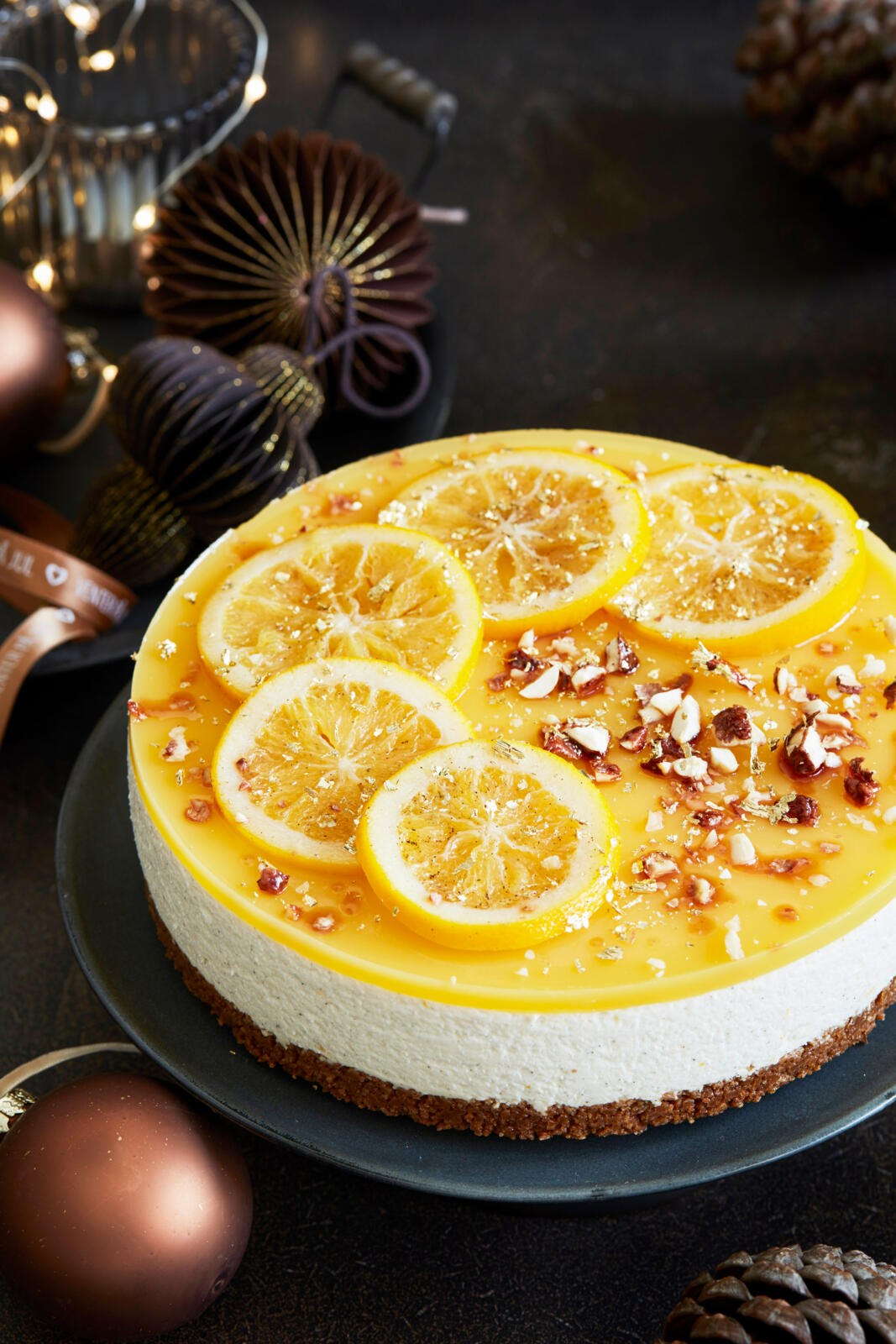 Julecheesecake med brunkagebund og appelsingelé
