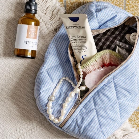 Sy en toilettaske af en rest stof