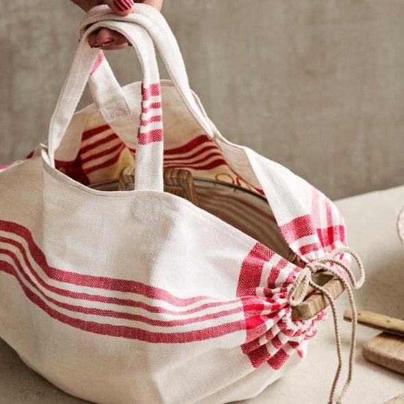 Sy en taske til en gryde eller bageform