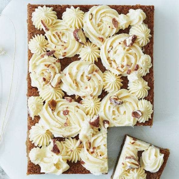 kanelkage-med-brunet-smørcreme