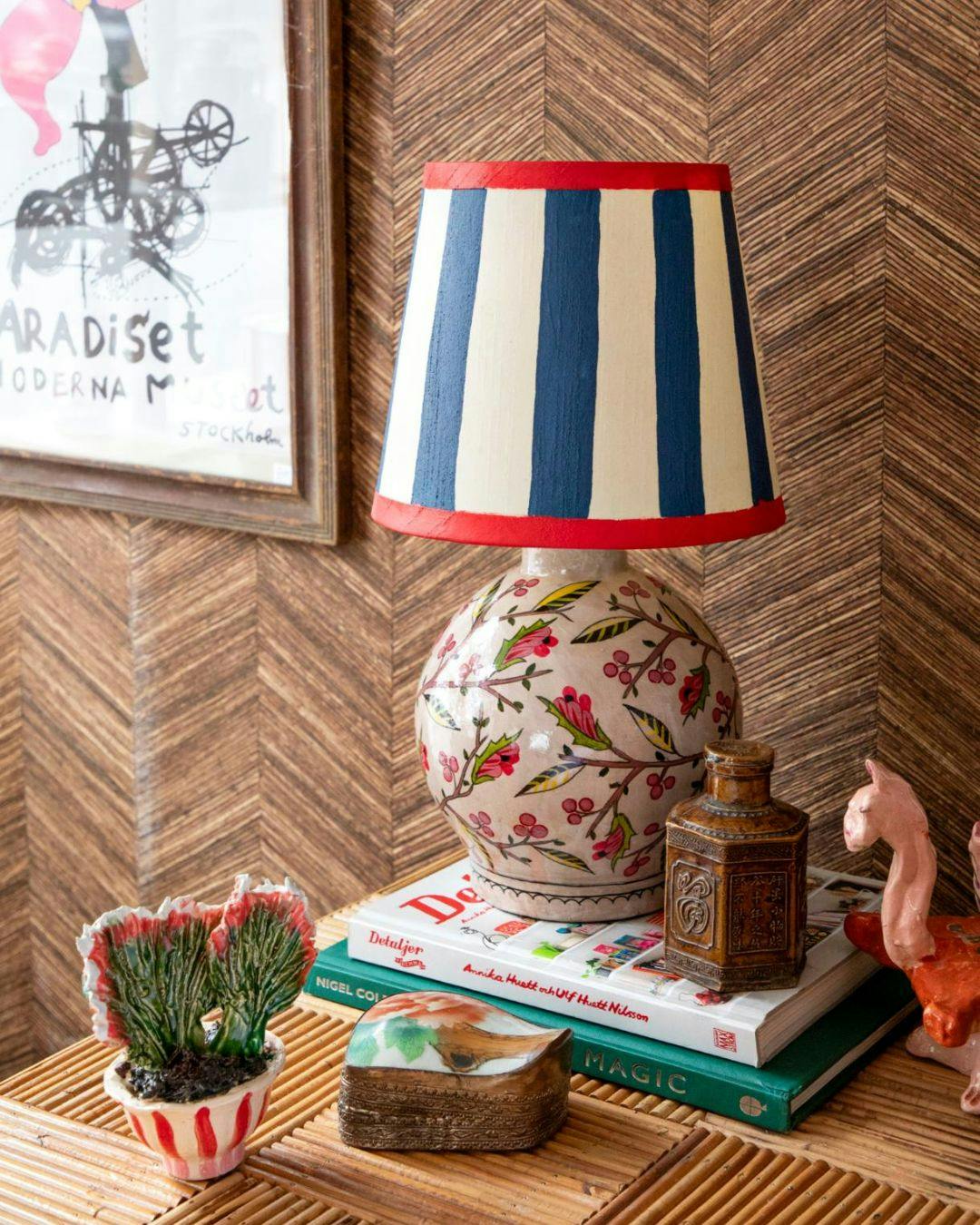 Skab blikfang med striber