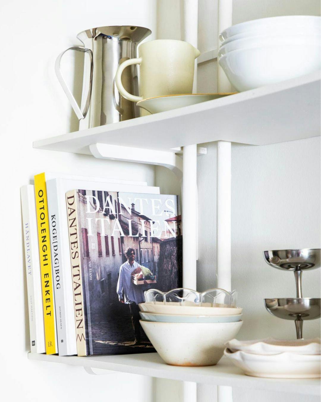 Indret med åbne hylder