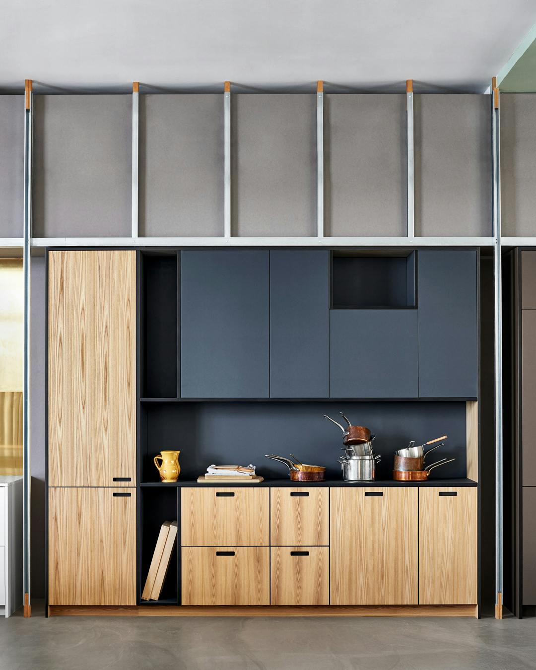 Andshuffl wood og linoleum