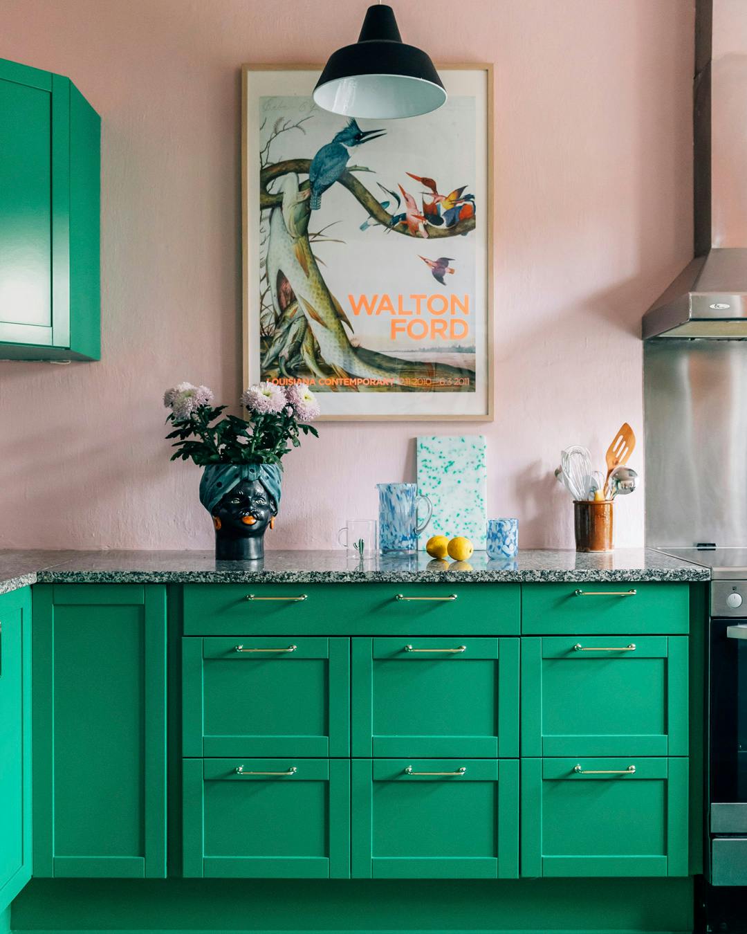 boligreportage_mathilde_samuelsen_groent_koekken_walton_ford