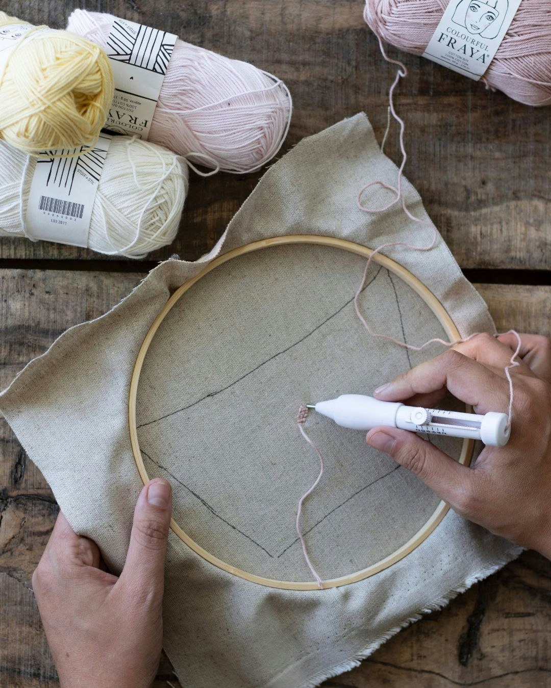 sandal_broderi_maker