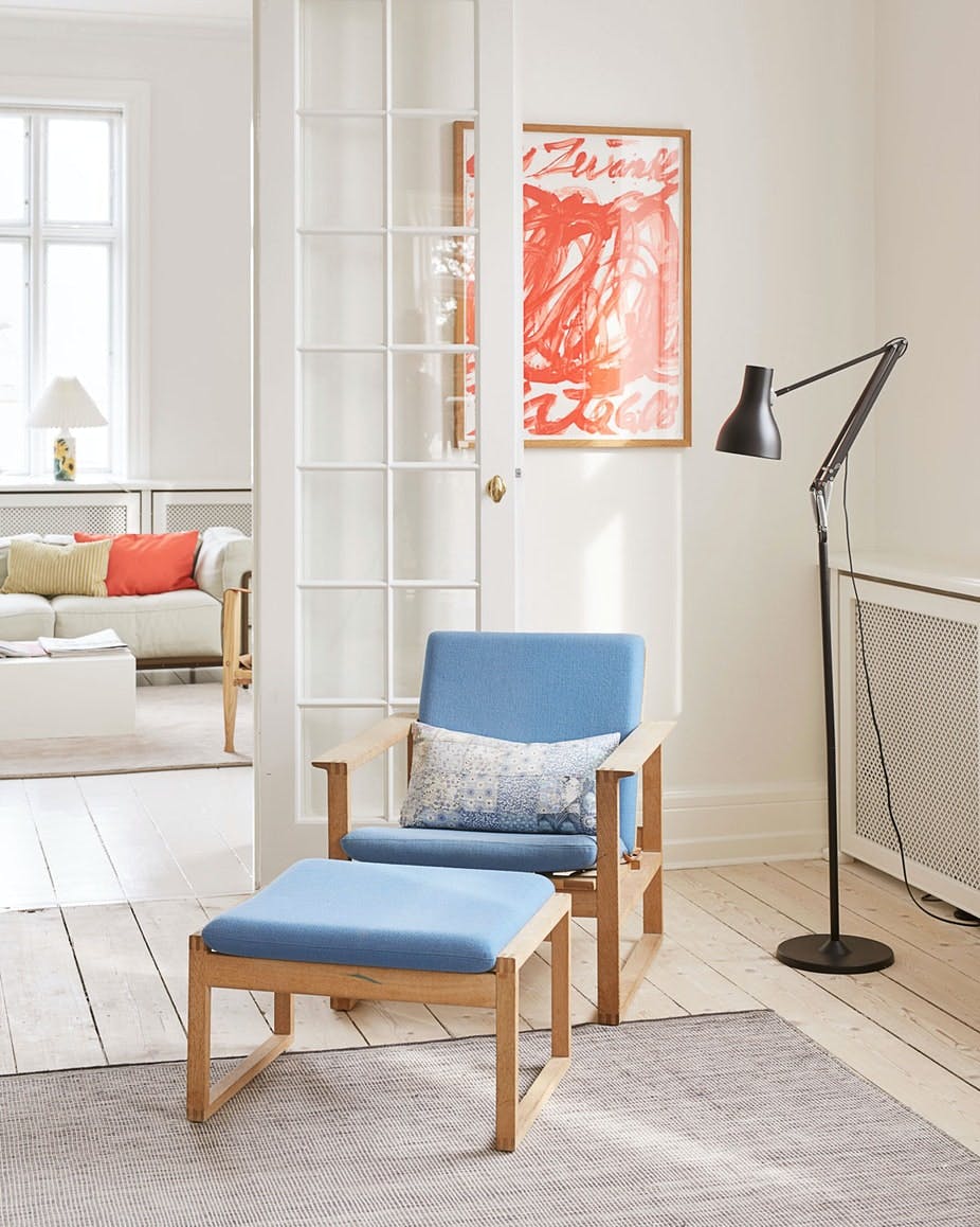 gulvlampe_standerlampe_anglepoise_sort_kia_hartelius_fern_studio.