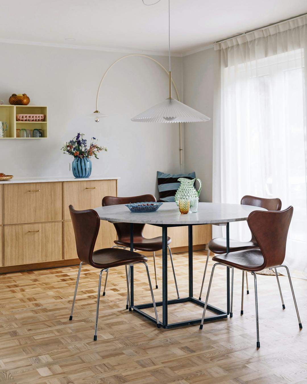 ikea_ellos_hm-home_fritz-hansen_syveren