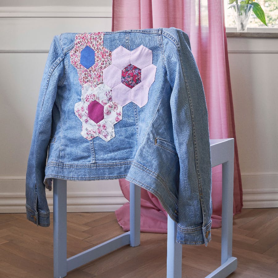 bagsiden_af_jakken_maker