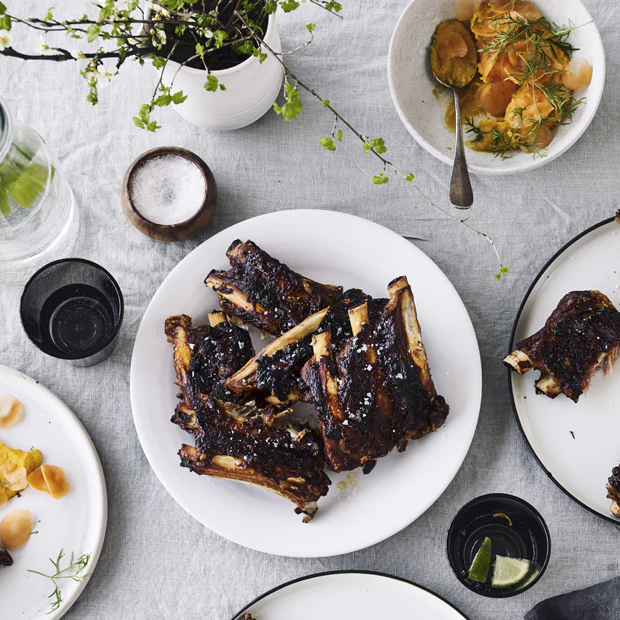 Hjemmelavet BBQ-marinade med mørk rom | ISABELLAS