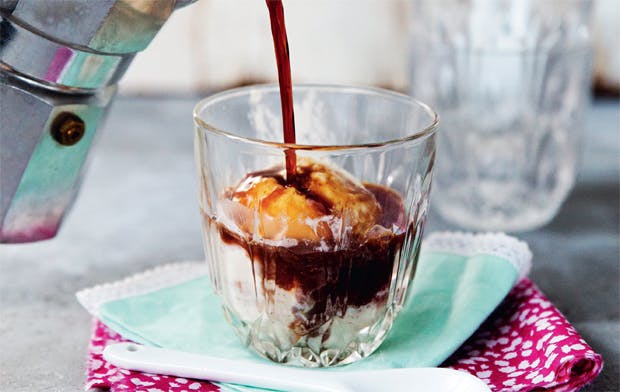 Nem dessert til nytår - opskrift på affogato