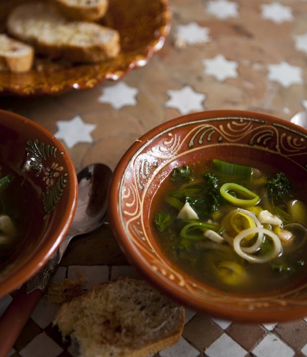 Opskrift på spansk hvidløgssuppe