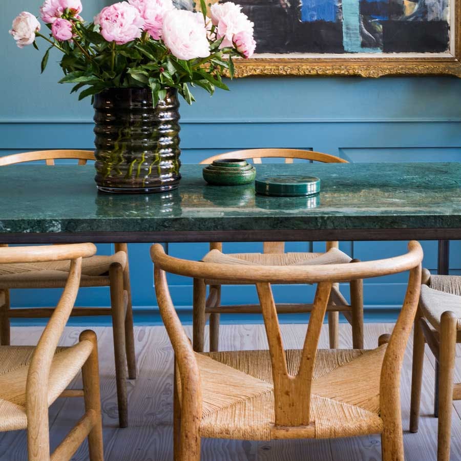 7 smukke spisestuer med y-stolen i fokus