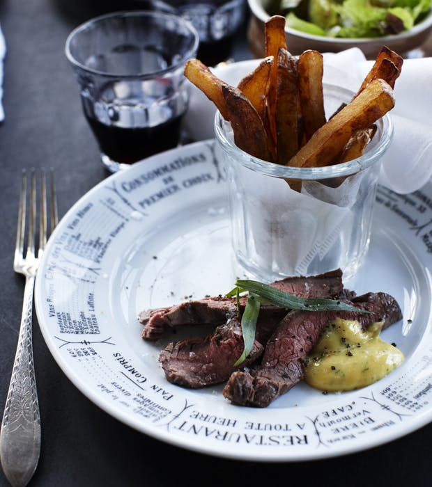 Hjemmelavet bearnaise med steak frites 