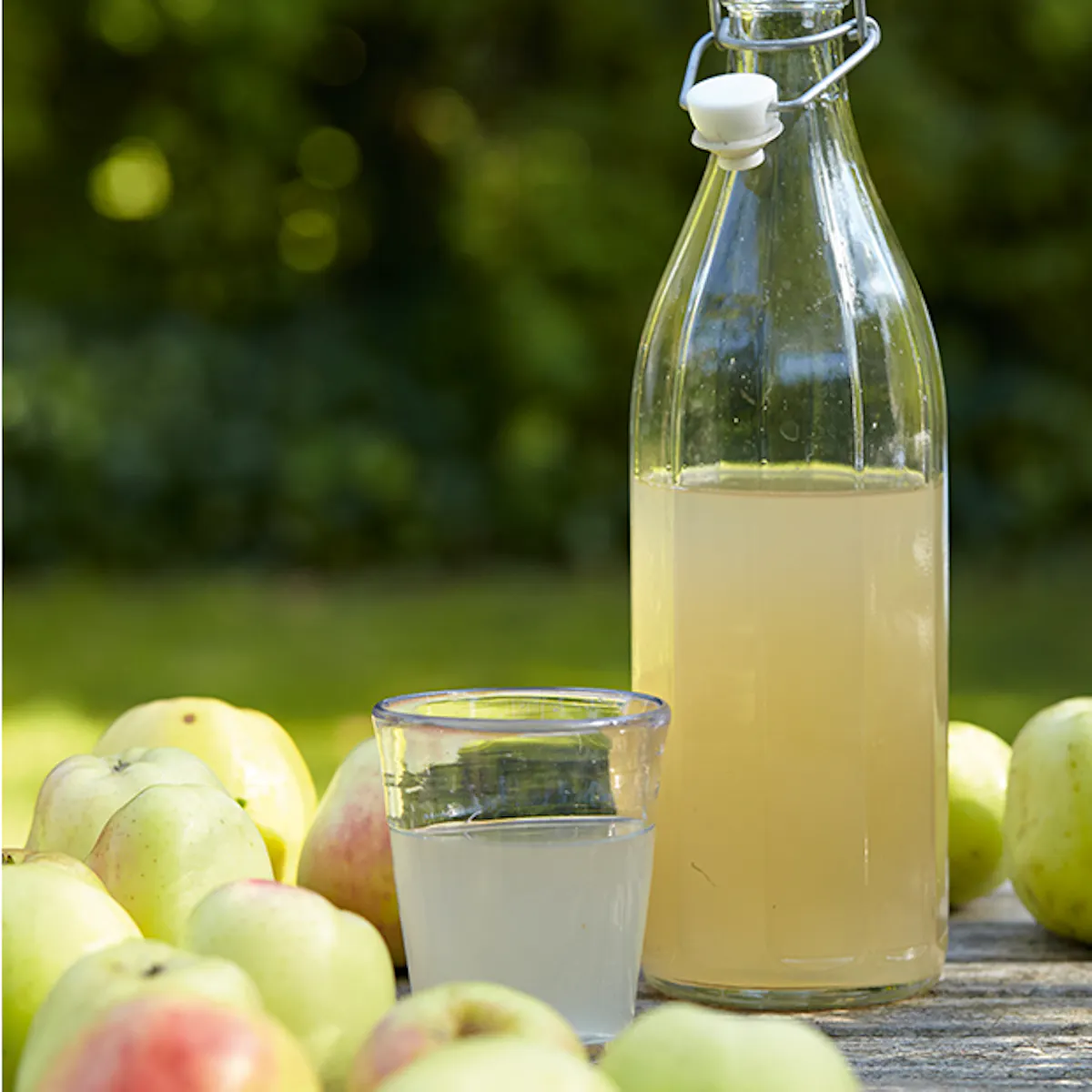 Applesaft Den lækreste æblesaft | ISABELLAS