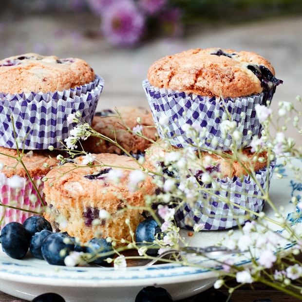 Blåbærmuffins med hvid chokolade