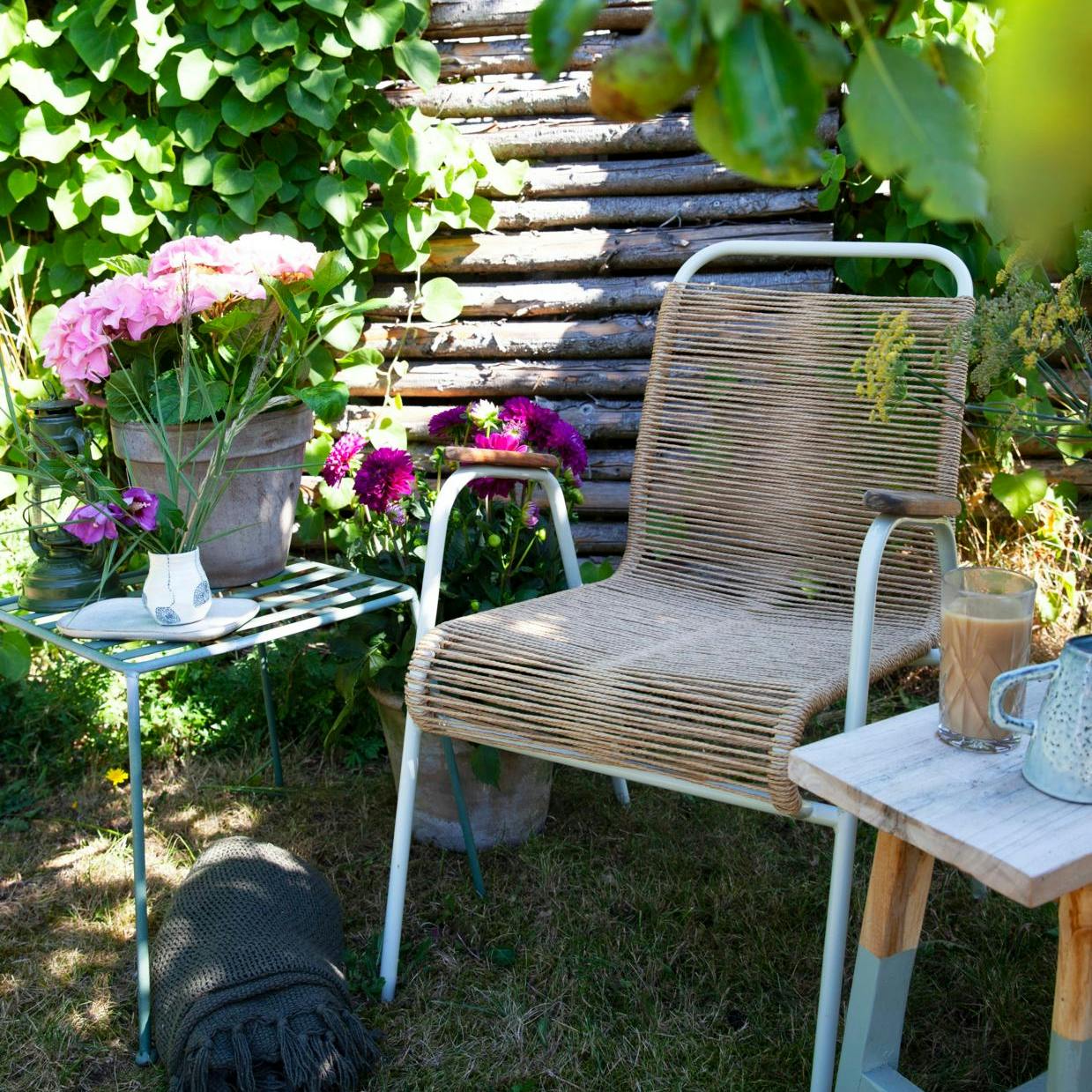 Sæt havemøblerne i stand