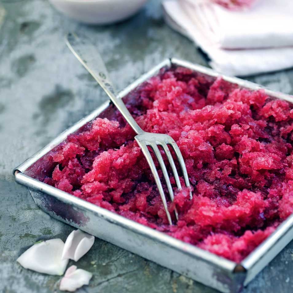 Italiensk granita med ribs og rosenvand