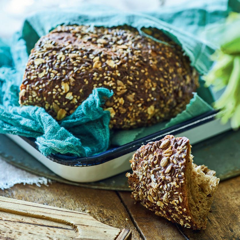 Grovbrød med kerner: Solsikke og hørfrø