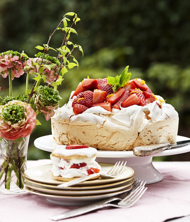 Pavlova med jordbær