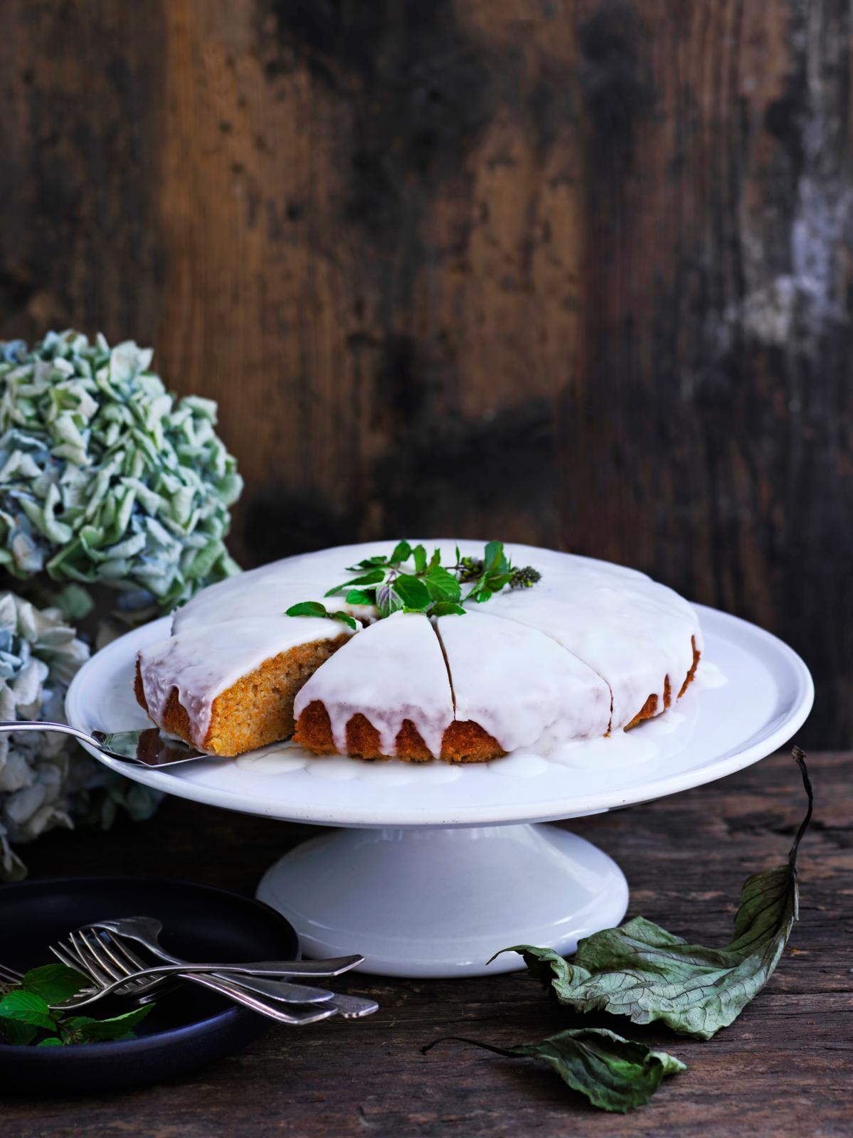 Squashkage med valnødder 