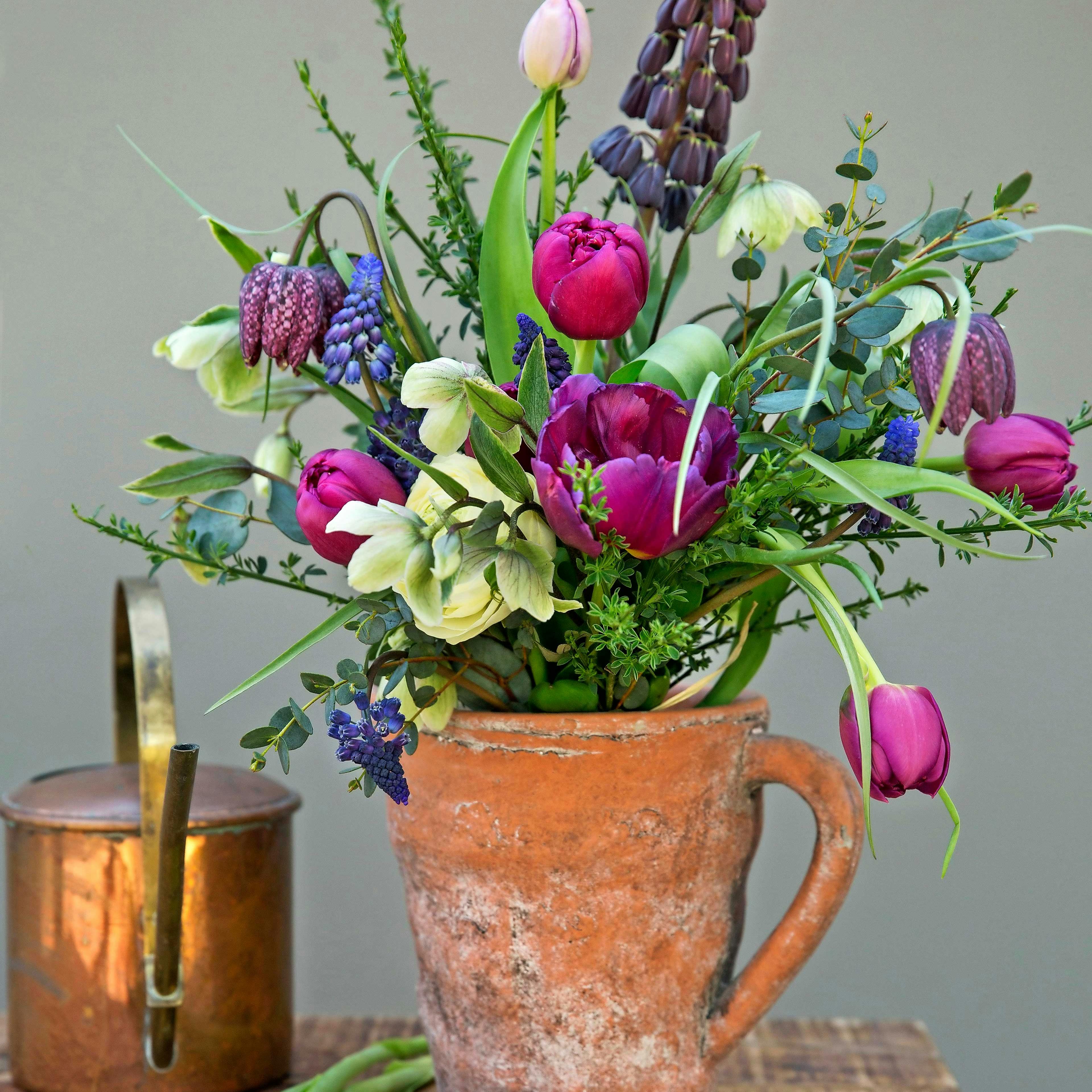 6 forårsbuketter med tulipaner