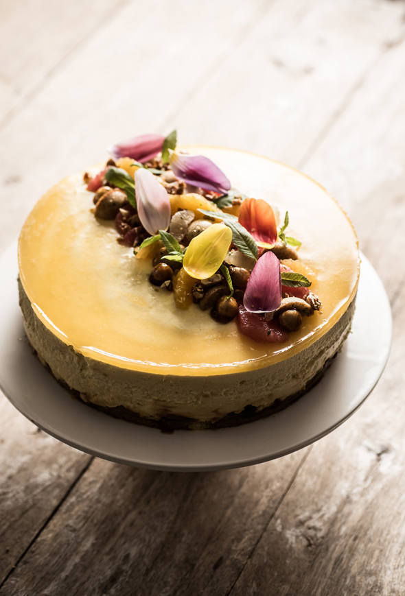 Passionsfrugt-is med lakrids og hvid chokolade 