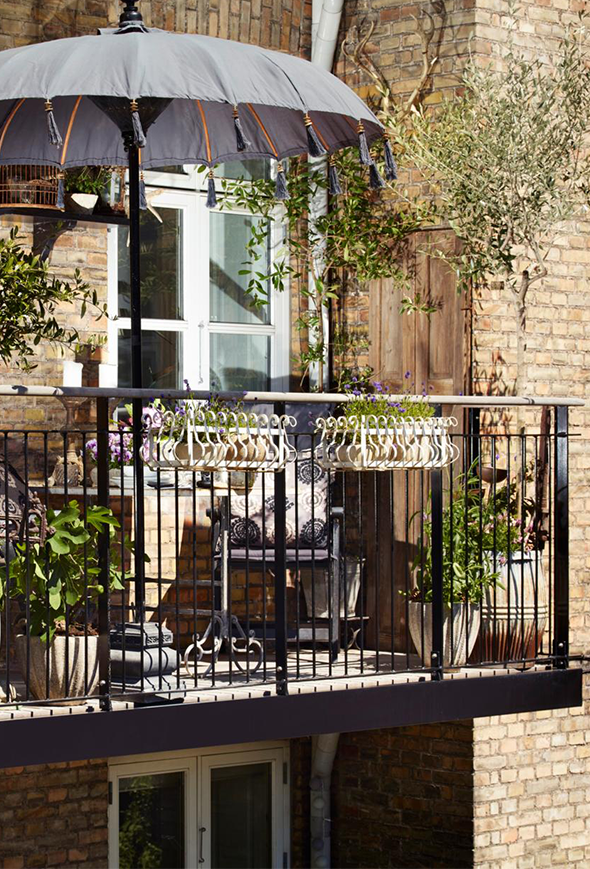 Sydlandsk frodighed på altanen